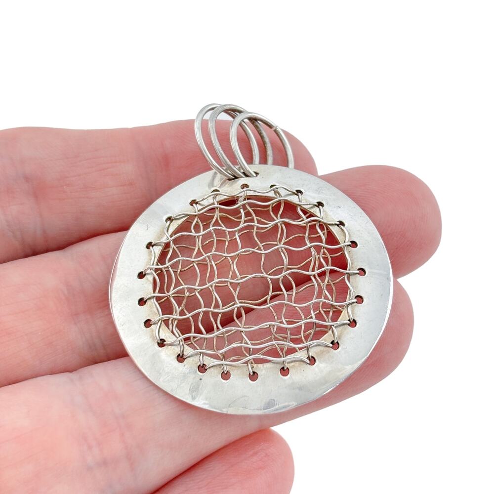 Vintage Sterling Silver 925 Artisan Wire Mesh Round Disc Pendant